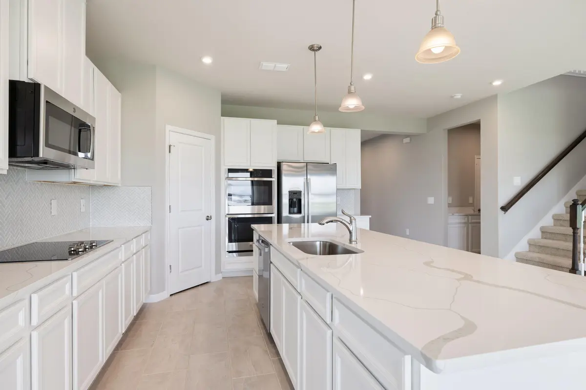 41-web-or-mls-0B2A7594 at 6555 POMELLO Court, Vero Beach