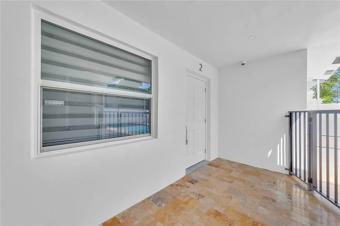 Photo 5 at 5122 NE 19th Avenue 2, Fort Lauderdale