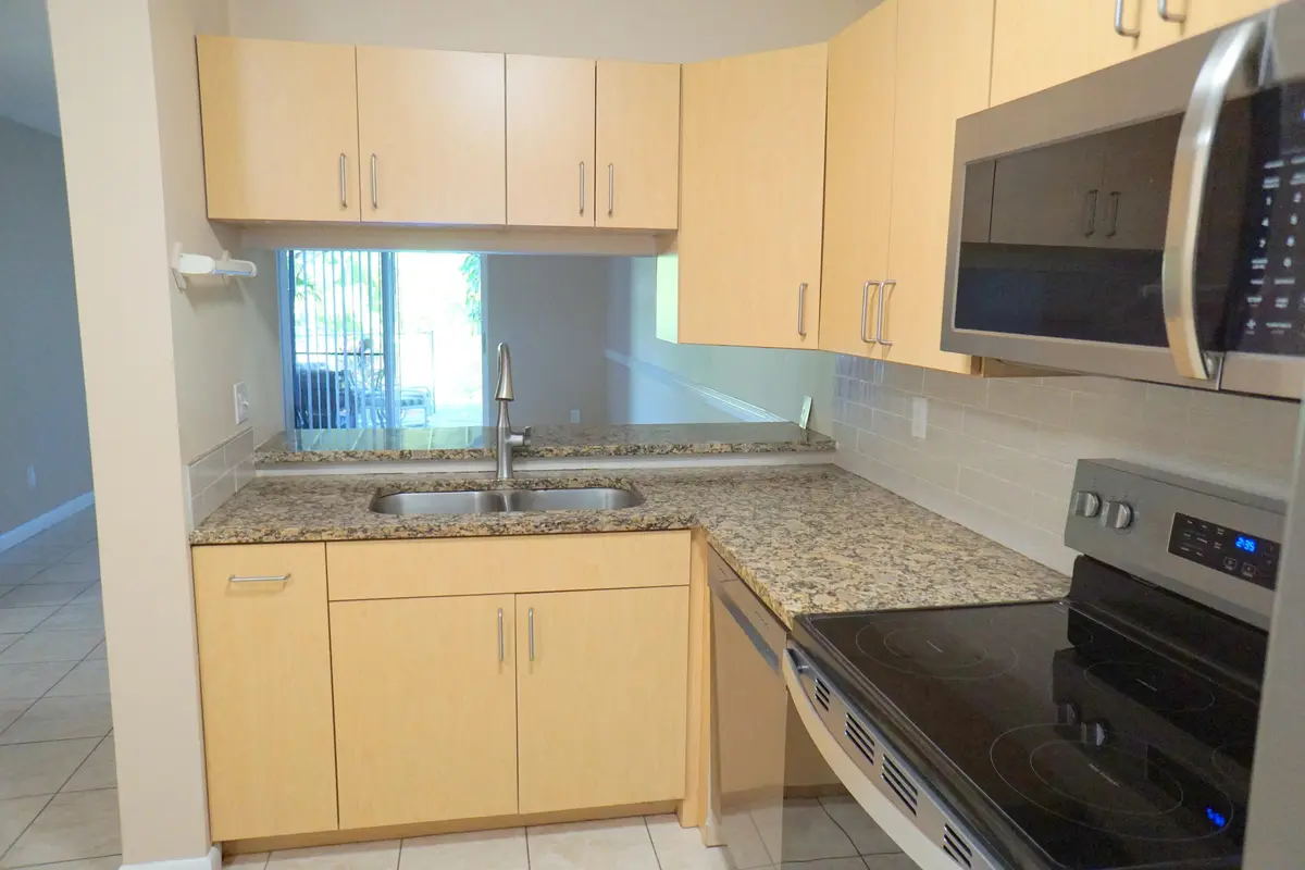 DSC04487 at 4071 NW 114TH Avenue 4073, Coral Springs