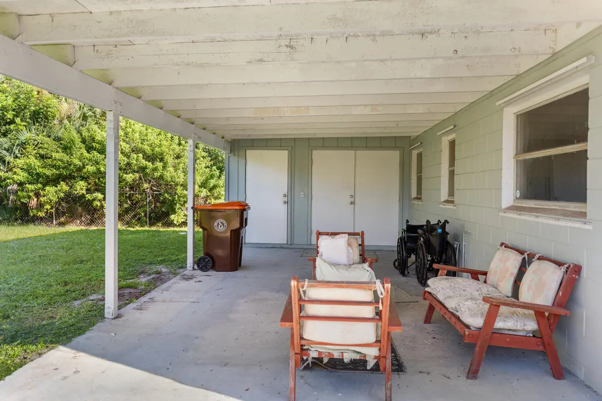 Home Sweet Home! at 4229 25th Avenue, Vero Beach
