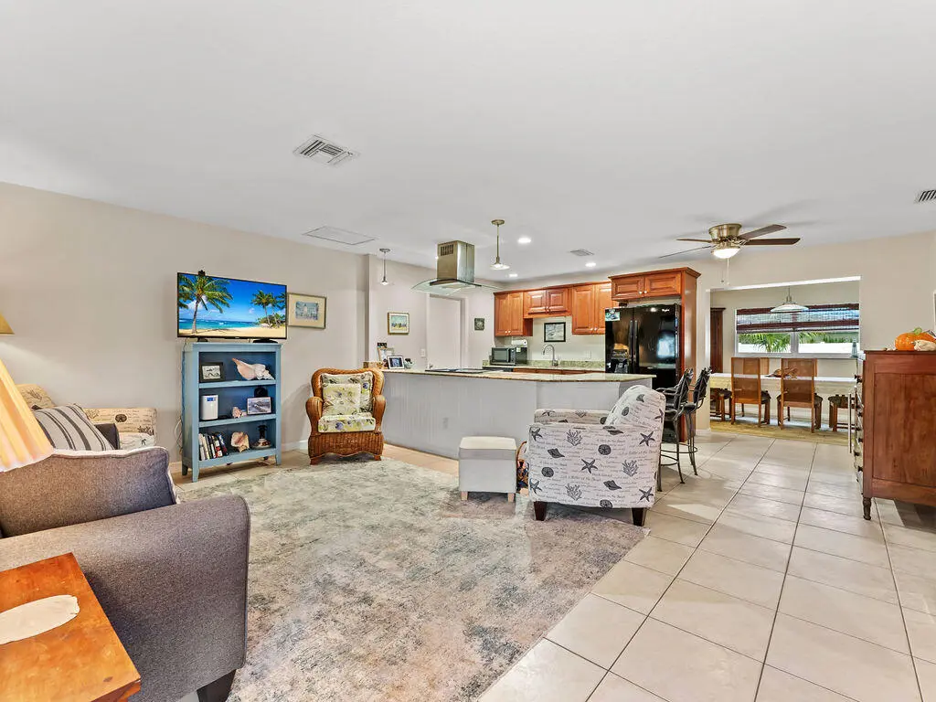 _DSC2911 at 1916 RIO VISTA Drive, Fort Pierce
