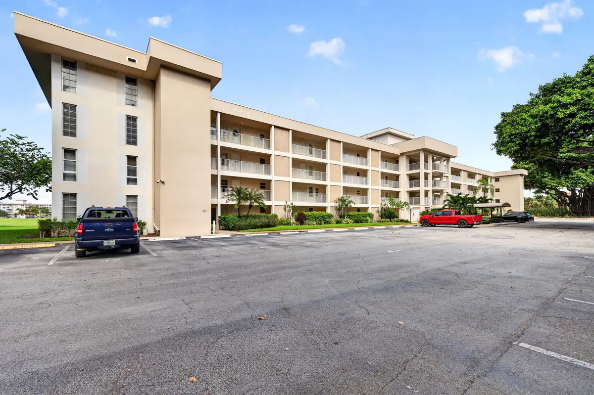 1-web-or-mls-699A3564 at 2601 S COURSE Drive 403, Pompano Beach