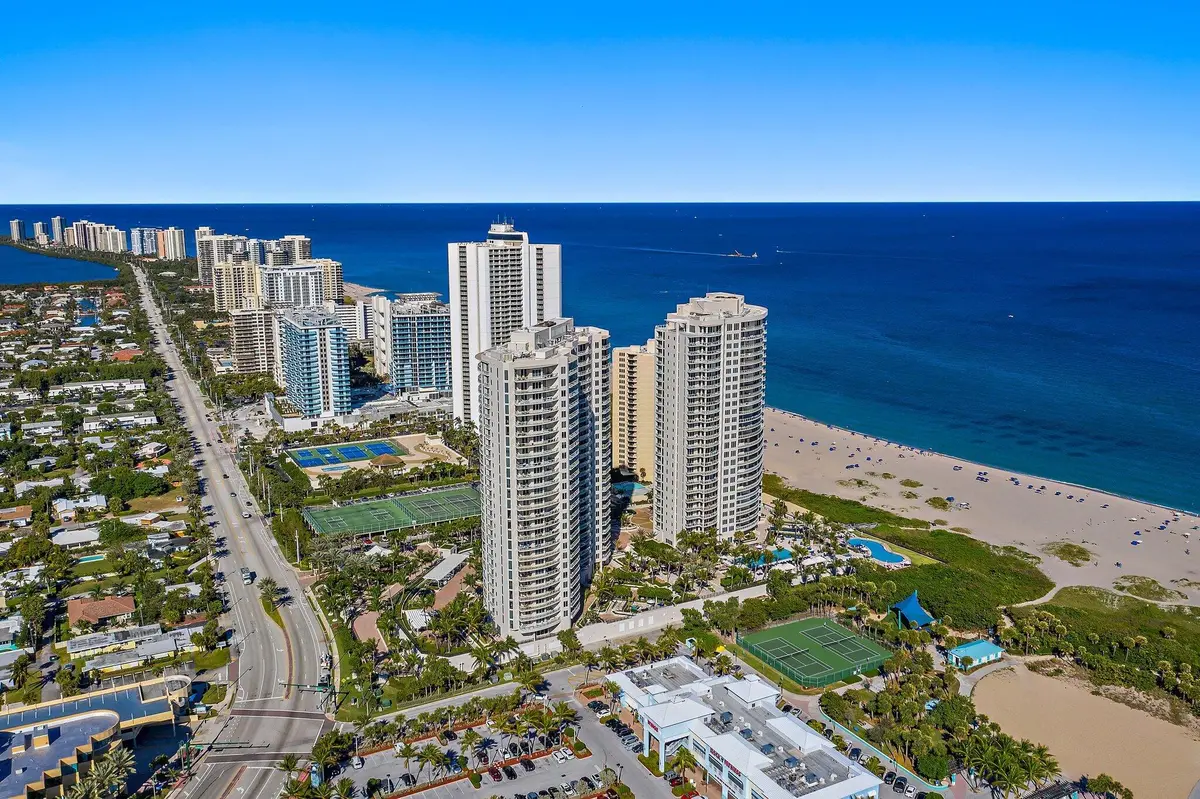 005-2700NorthOceanDrive-PH1-RivieraBeach at 2700 N Ocean Drive Ph-1b, Singer Island
