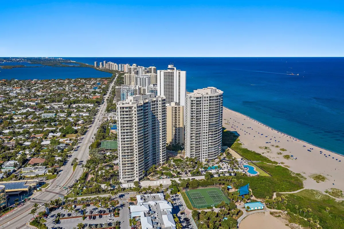 006-2700NorthOceanDrive-PH1-RivieraBeach at 2700 N Ocean Drive Ph-1b, Singer Island