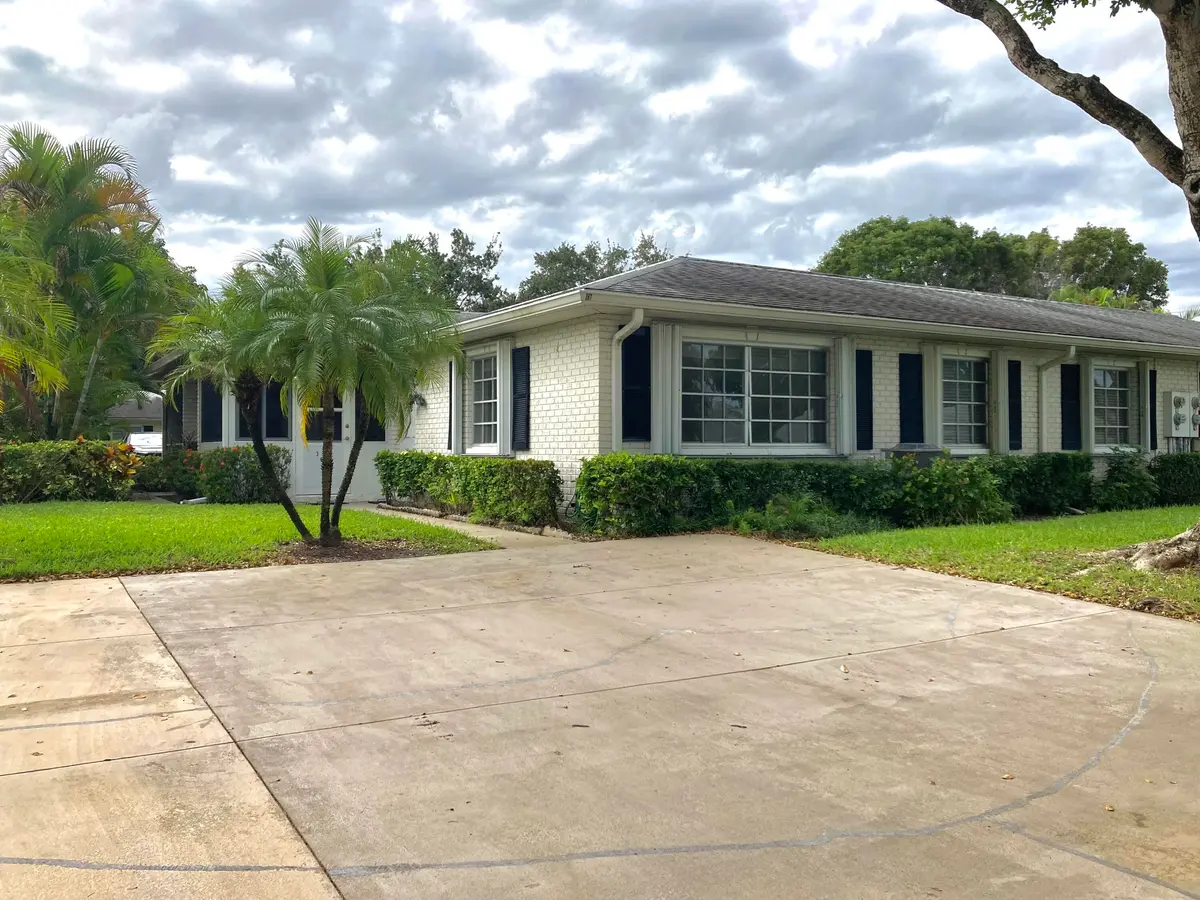 IMG_8483 at 10105 S 44th Terrace, Boynton Beach