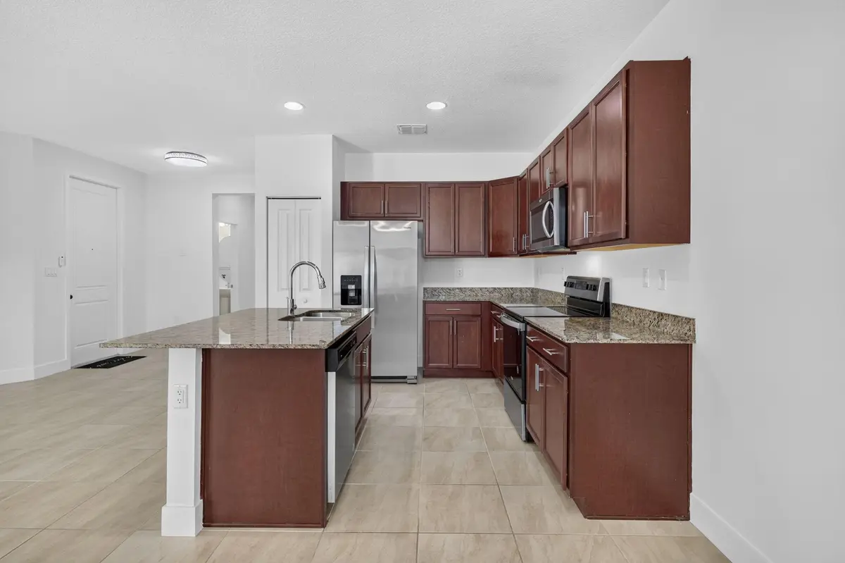 14-web-or-mls-BS1A4818 at 4009 SEQUOIA Place, Riviera Beach