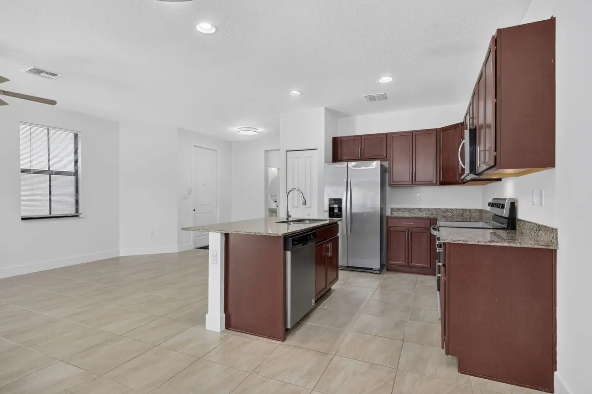 15-web-or-mls-BS1A4822 at 4009 SEQUOIA Place, Riviera Beach