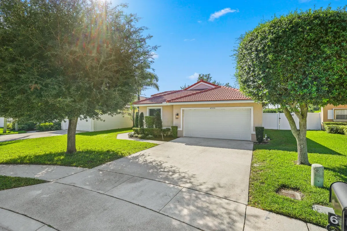 Front of House at 6324 BARTON CREEK Circle, Lake Worth