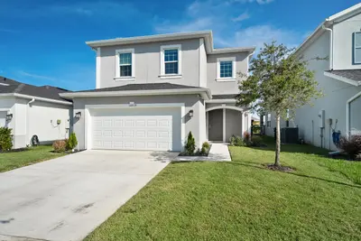 10879 SW ROBBIA Way, Port St. Lucie – Single Family Residence for sale