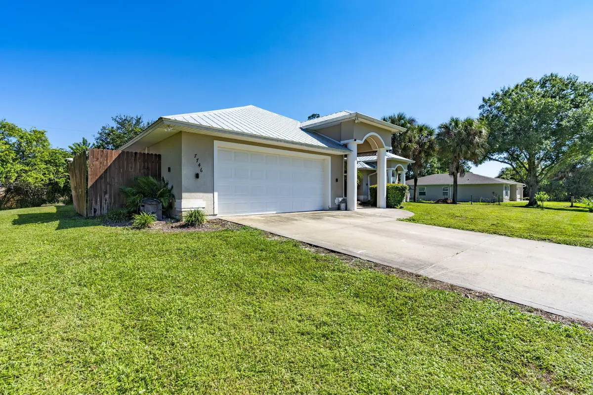 1-web-or-mls-00_ipixx_1 at 7746 101st Court, Vero Beach