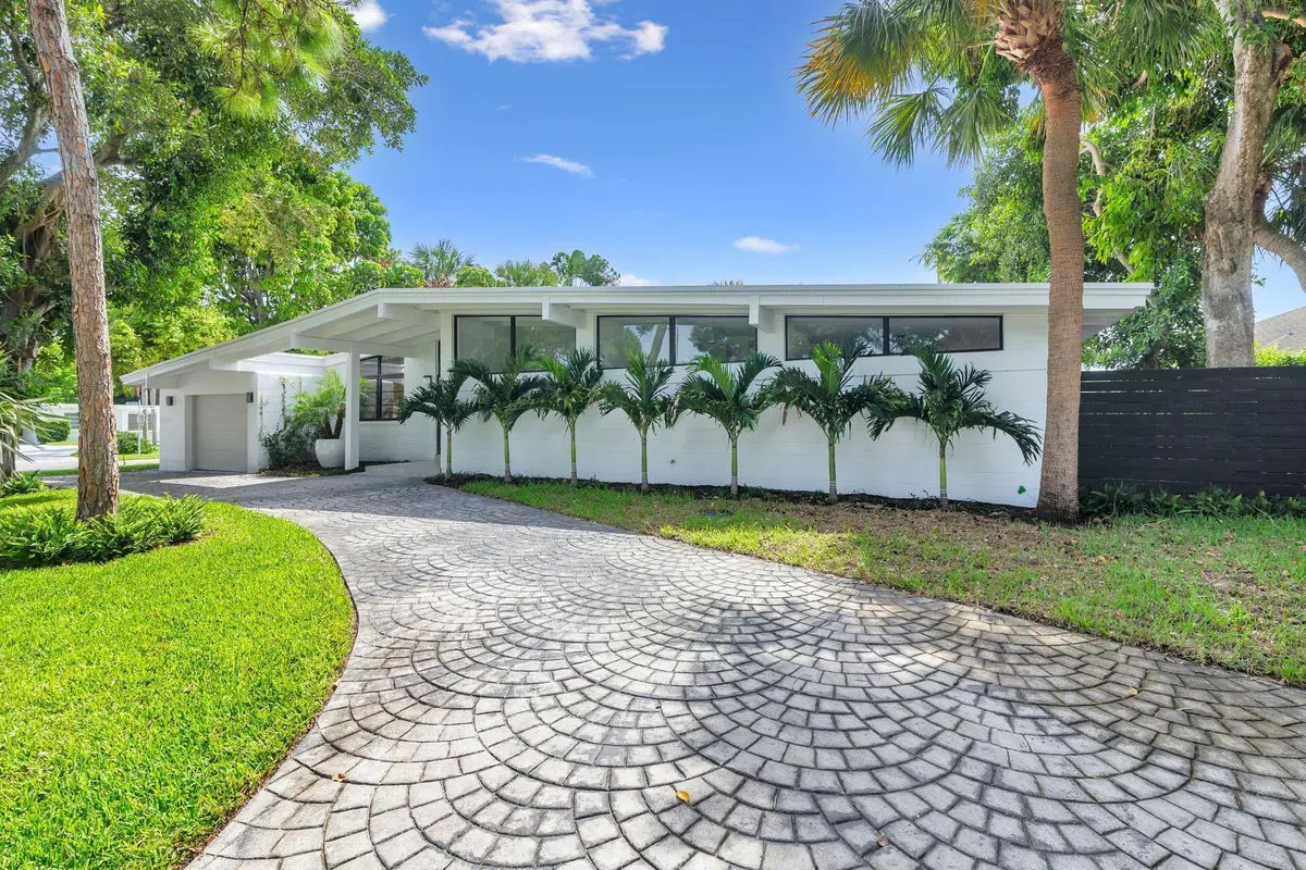 7512 W Lake Drive, West Palm Beach, FL – photo 1