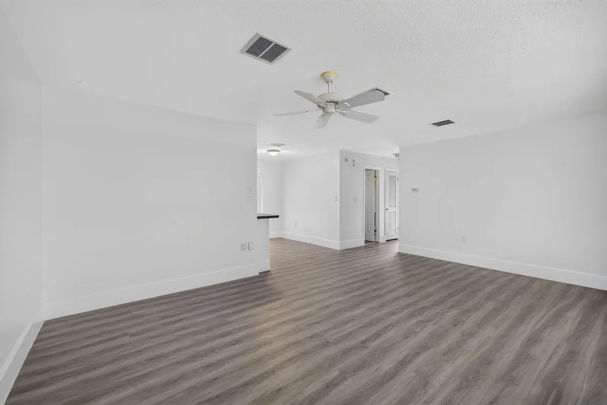 Living to Dining at 1860 SE Madison Street, Stuart