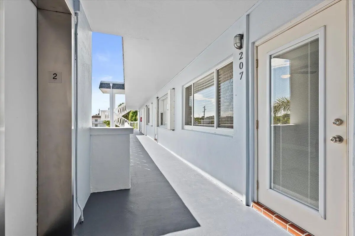 Front Door at 131 Doolen Court 207, North Palm Beach