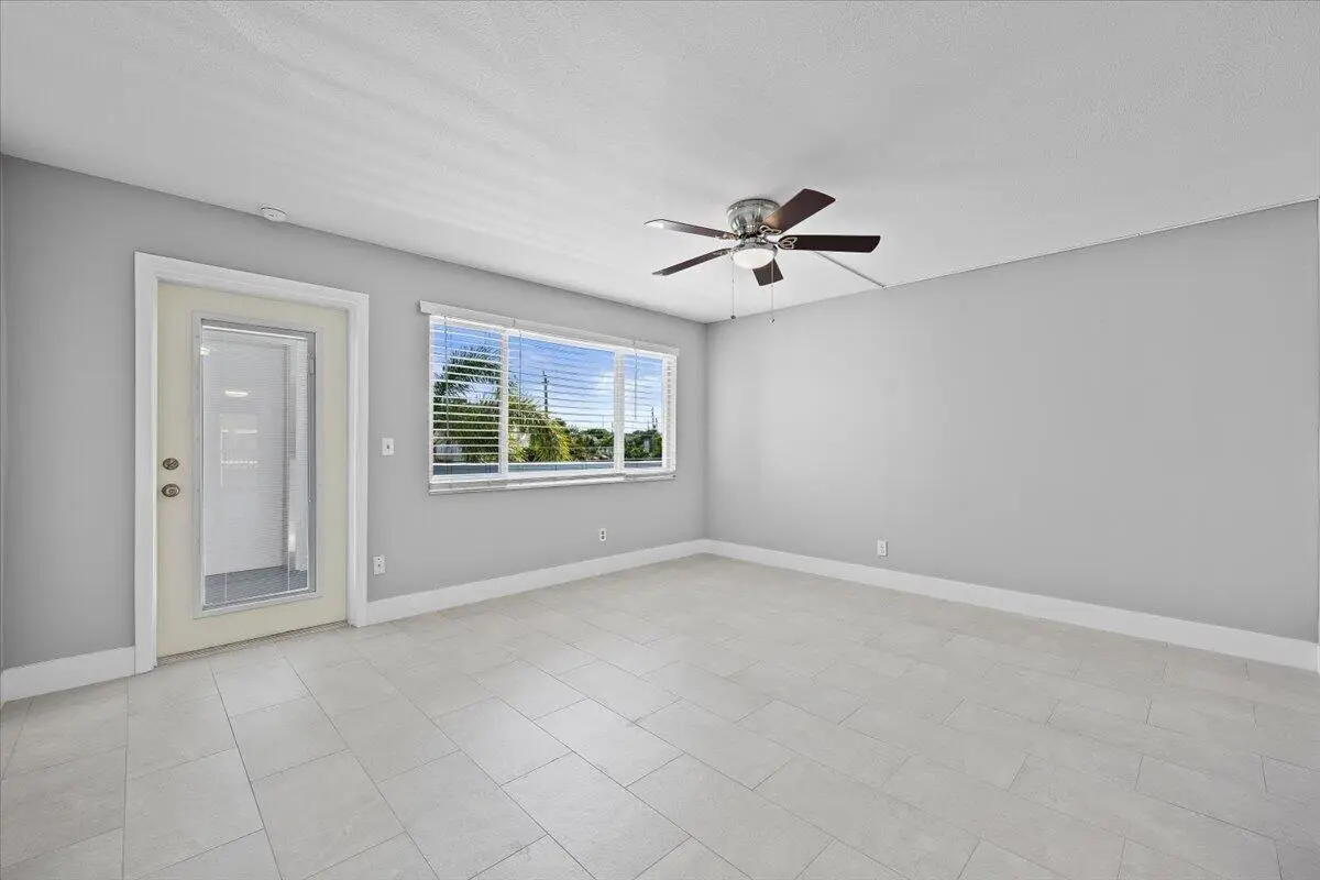 Living Room at 131 Doolen Court 207, North Palm Beach