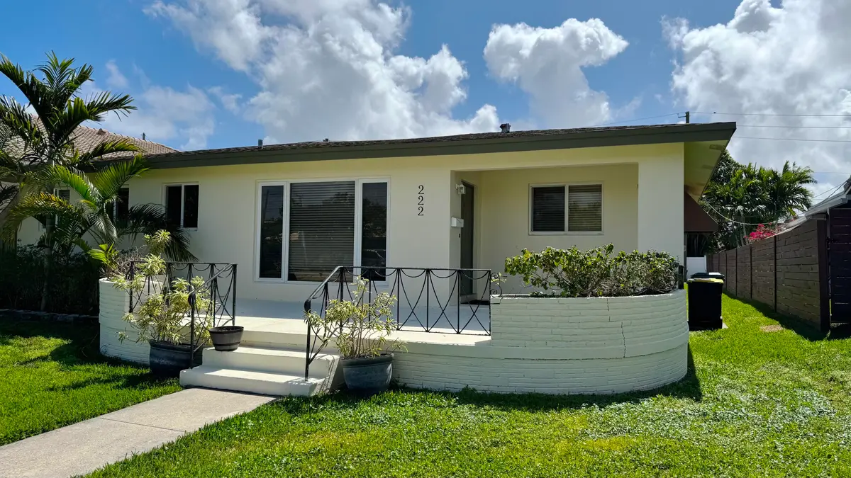 IMG_8143 at 222 SE 2ND Terrace, Dania Beach