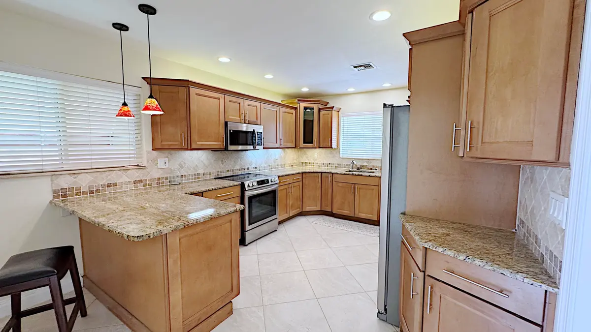 IMG_8148 at 222 SE 2ND Terrace, Dania Beach