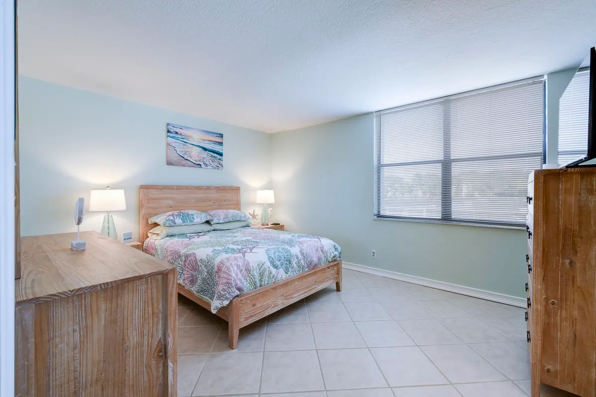 825 Egret Cir Delray Beach FL-print-008- at 825 EGRET Circle 209, Delray Beach