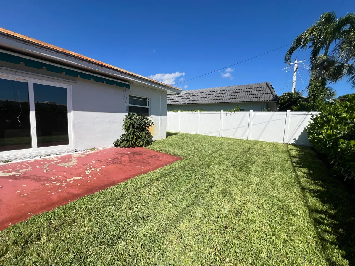IMG_4549 at 3140 NE 5TH Avenue, Boca Raton