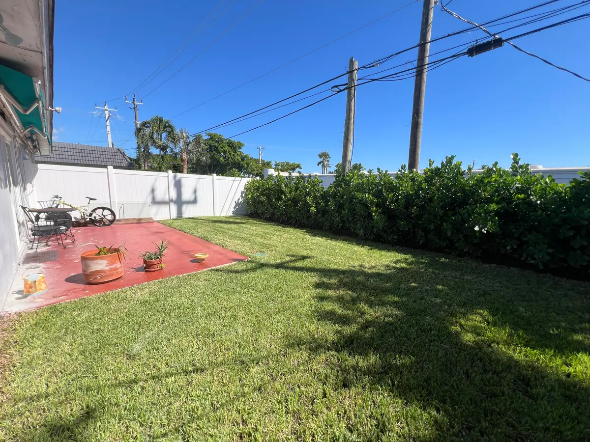 IMG_4510 at 3140 NE 5TH Avenue, Boca Raton