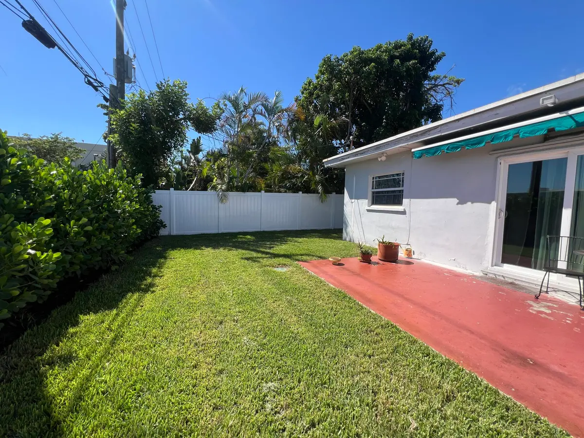 IMG_4514 at 3140 NE 5TH Avenue, Boca Raton