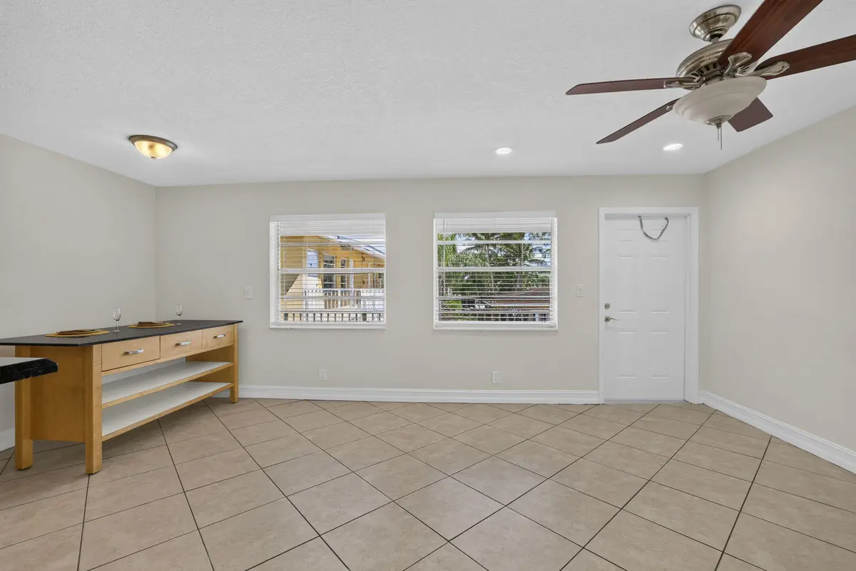 2-web-or-mls-8I8A4760 at 4051 NE 13TH Avenue 76-3, Oakland Park