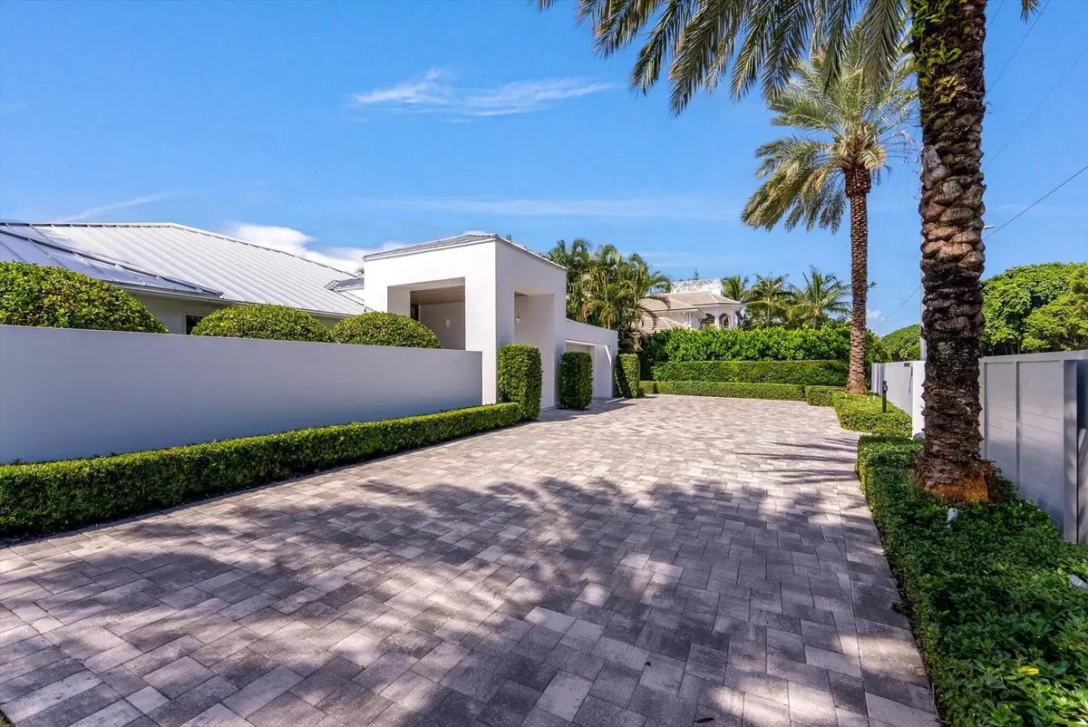 04-4 at 944 S Ocean Boulevard, Delray Beach