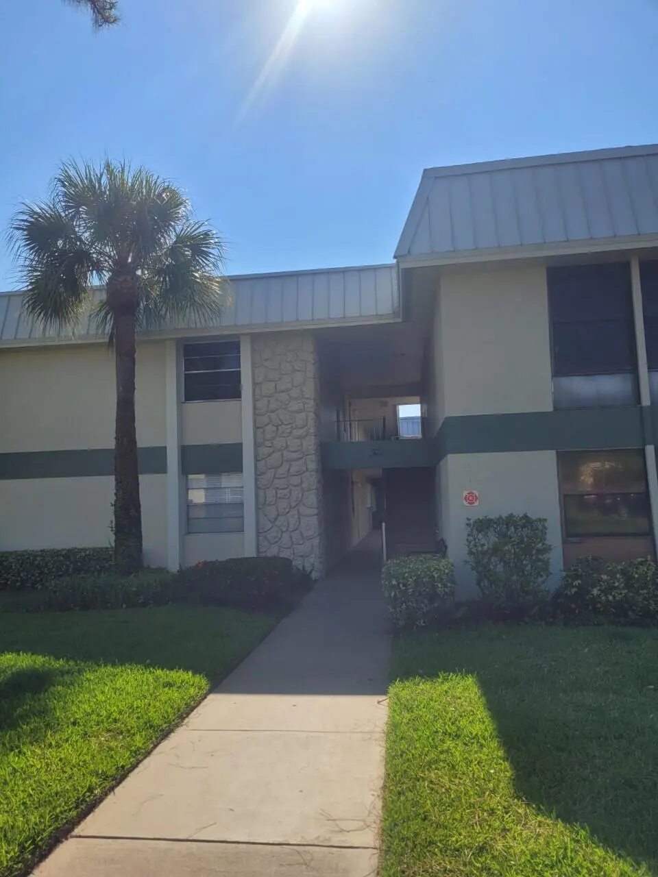 SR 9 at 2302 Sunrise Boulevard 201, Fort Pierce