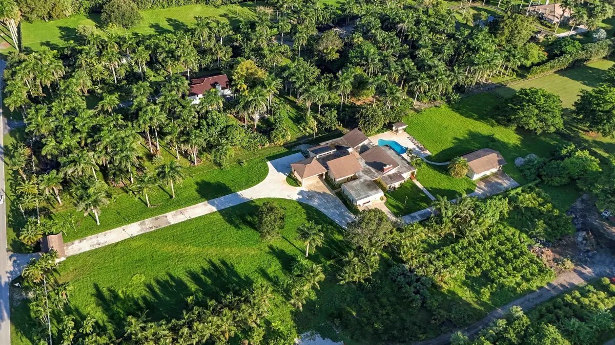 LopezProductions 89 at 13400 STIRLING Road, Southwest Ranches