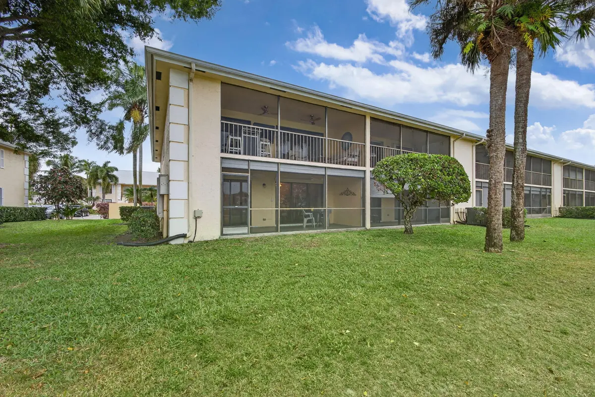60-web-or-mls-5D1A8223 at 2041 Keystone Drive F, Jupiter