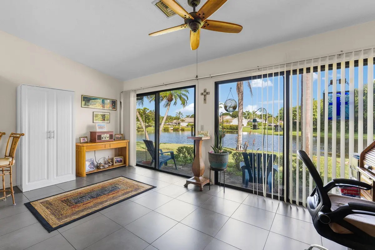 634 CENTRE Court 102, Vero Beach, FL – photo 4