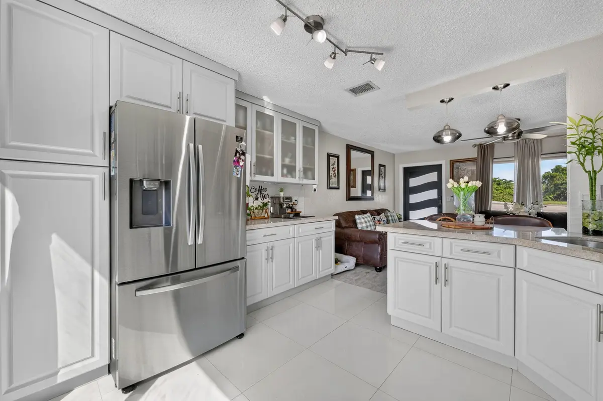 10-web-or-mls-DSC05570 at 2634 SHERIDAN Street, Hollywood