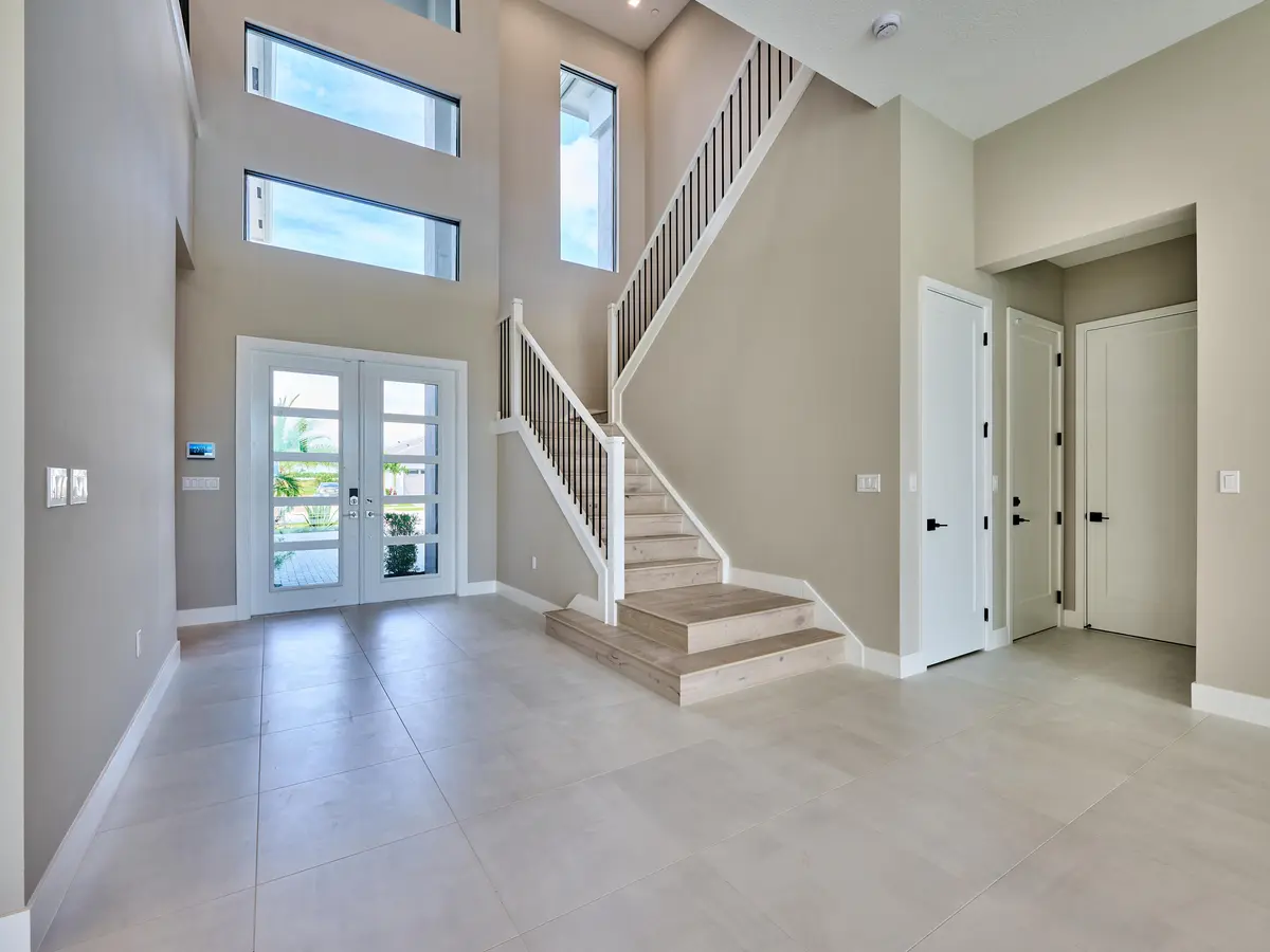Entry / Foyer at 13522 Nesting Pines Way, Palm Beach Gardens