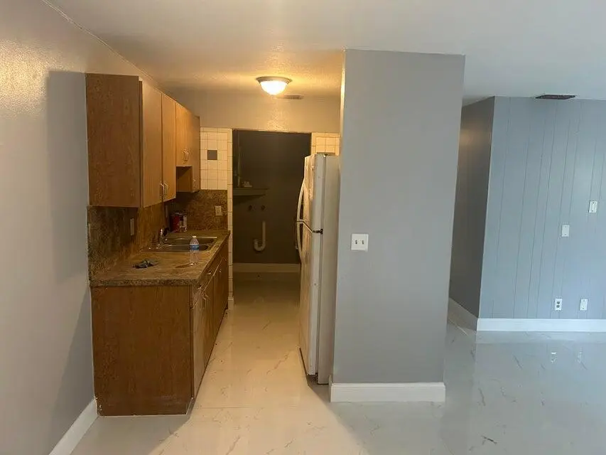 IMAGE 3 at 730 NW 19th Street A, Fort Lauderdale