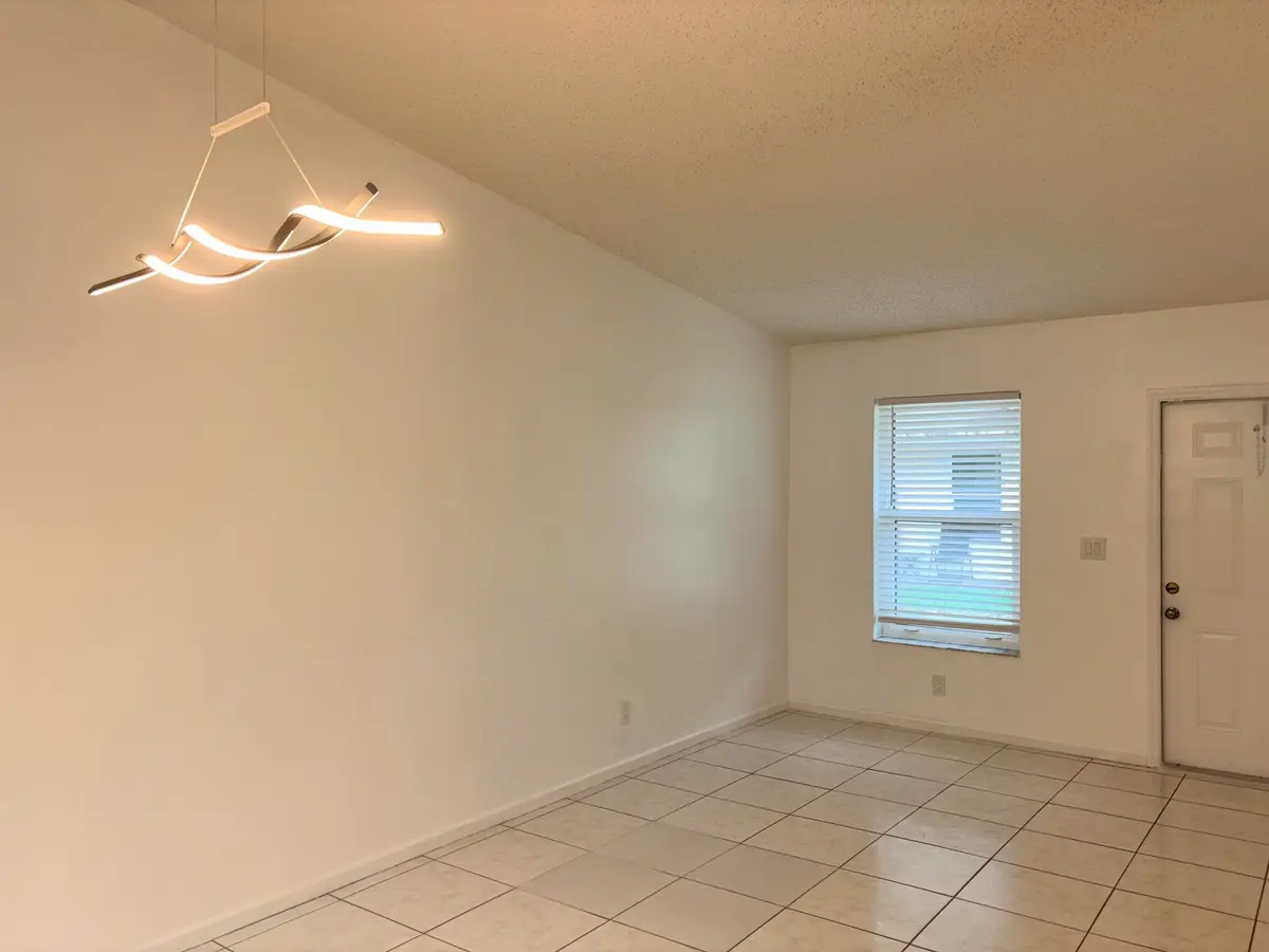 LIVING ROOM at 519 Nathan Hale Road, West Palm Beach