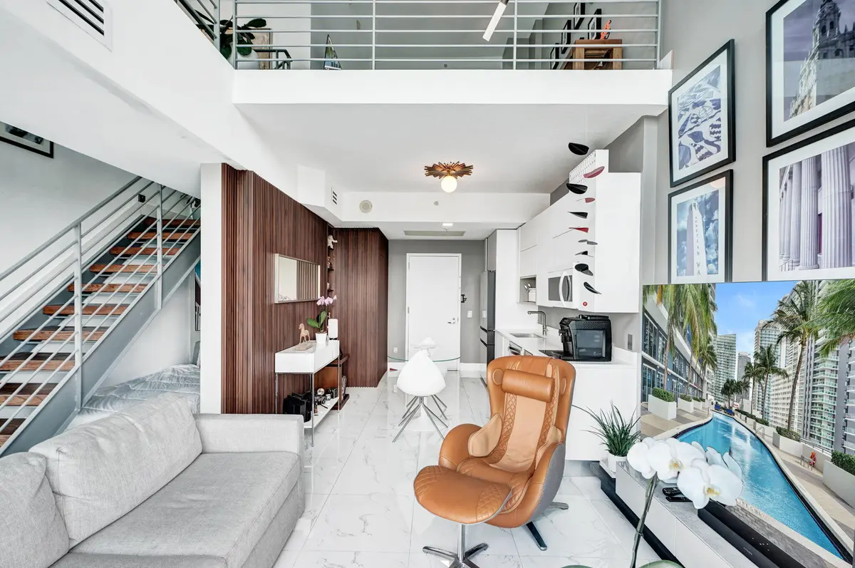 60-web-or-mls-DSC00305 at 60 SW 13TH Street 3411, Miami