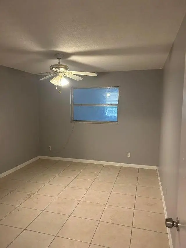 IMAGE 6 at 730 NW 19th Street A, Fort Lauderdale