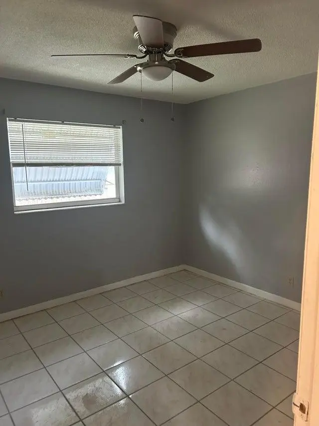 IMAGE 7 at 730 NW 19th Street A, Fort Lauderdale