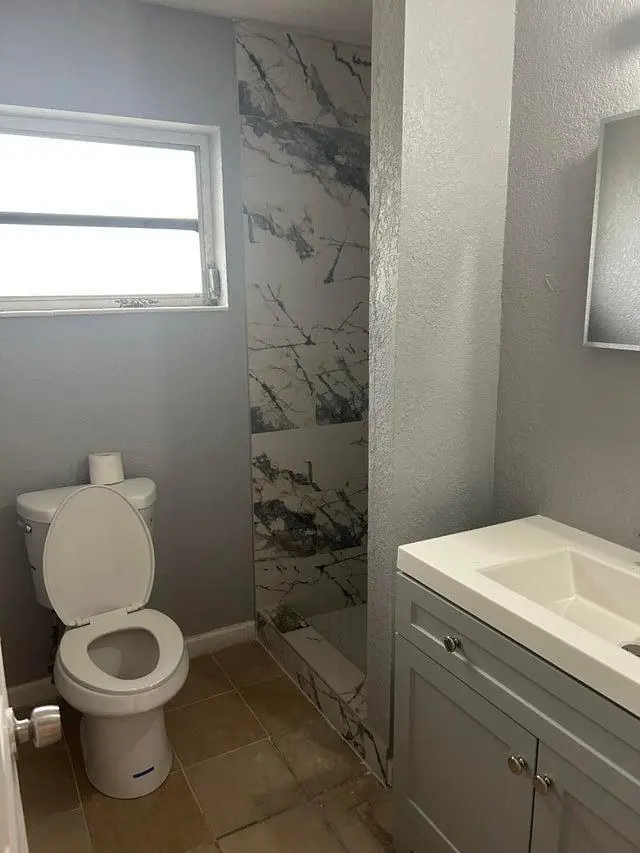 IMAGE 8 at 730 NW 19th Street A, Fort Lauderdale