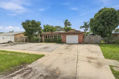 1275 Scottsdale Road, West Palm Beach – Single Family Residence for sale