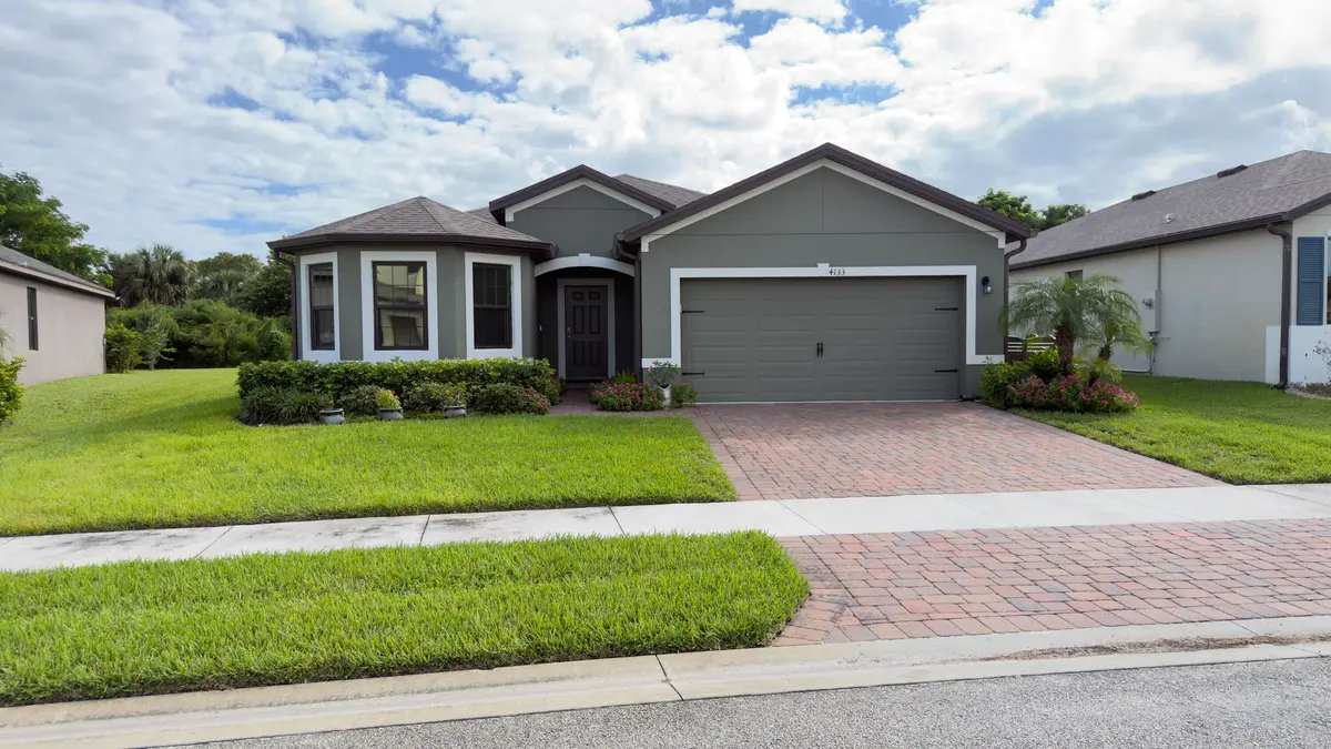 Front of Structure at 4133 Keeson Circle, Vero Beach