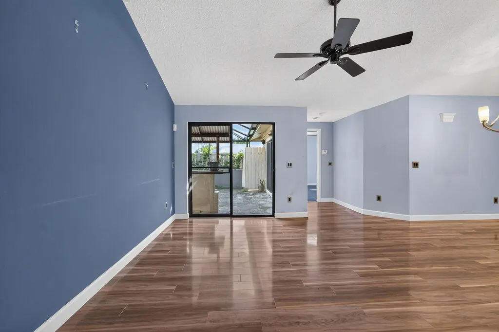 Living Room at 5950 Golden Eagle Circle, Palm Beach Gardens