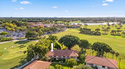 460 BRACKENWOOD Lane, Palm Beach Gardens – Condominium for sale