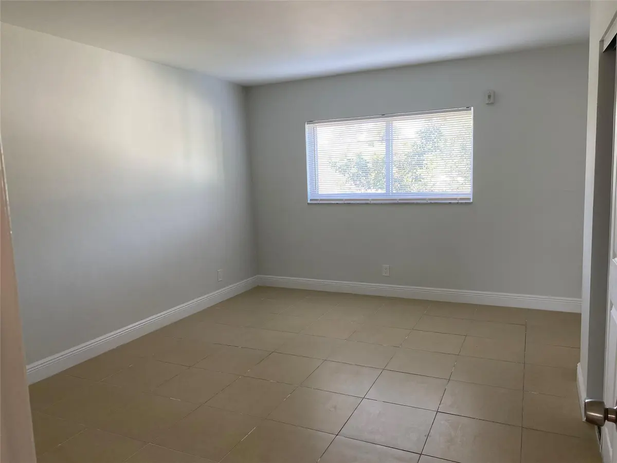 Photo 5 at 853 SE 4TH Court 17, Deerfield Beach
