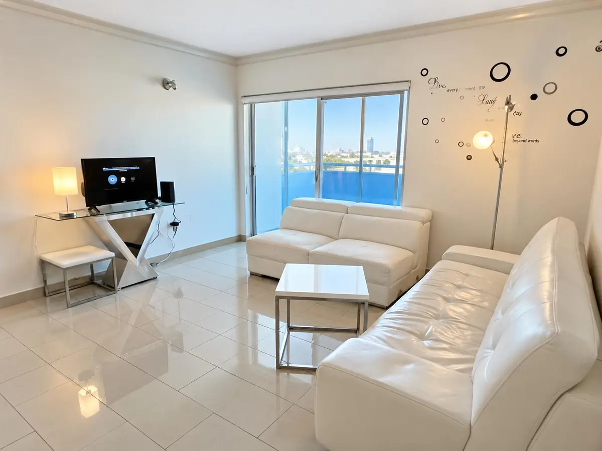 400 Kings Point Drive 1030, Sunny Isles Beach, FL – photo 3