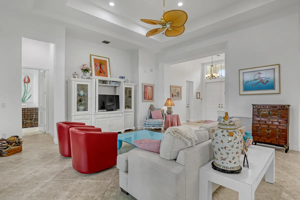 Family/Great Room at 8933 Via Brilliante, Wellington