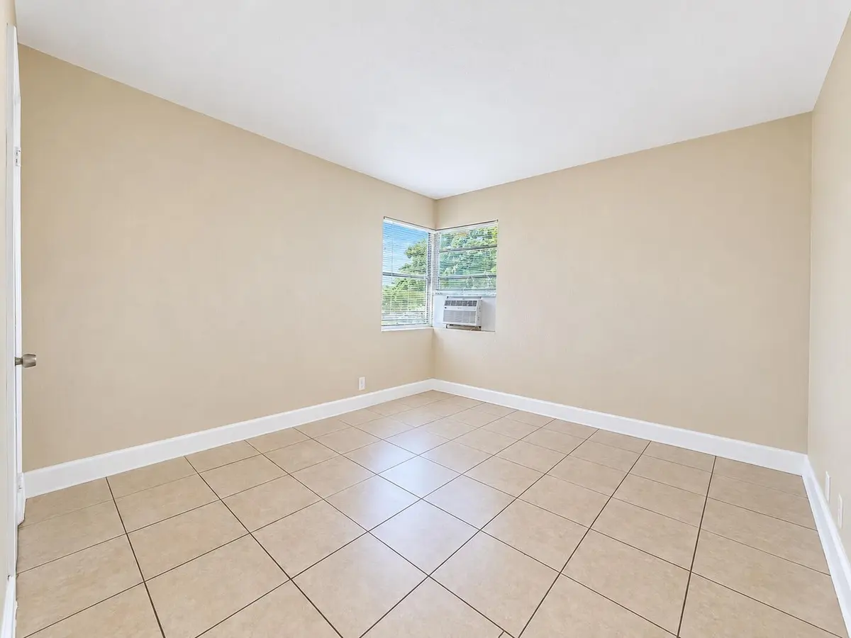 63813EFB-BFF5-45C5-BD40-FB005122F6EC_1_1 at 1010 9TH Street 6, West Palm Beach