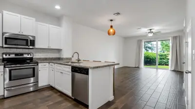 366 SE 1ST Way, Deerfield Beach – Townhouse for sale
