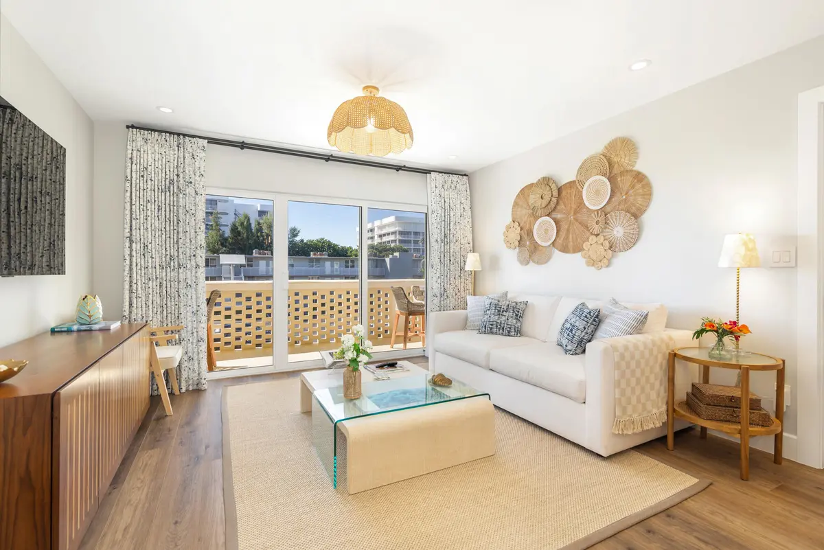 low-4 at 2545 S Ocean Boulevard 3140, Palm Beach