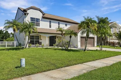 12099 ROCKWELL Way, Boca Raton – Single Family Residence for rent