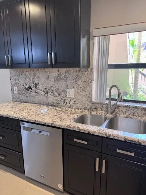 Photo 6 at 2836 Carambola Circle 19107, Coconut Creek